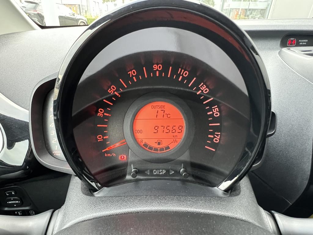 Toyota Aygo 1.0 vvt-i x-joy