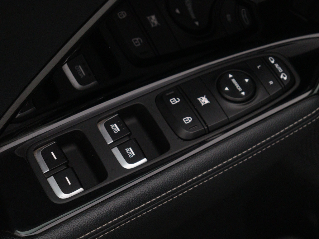 Kia Niro 1.6 gdi hybrid dynamicline | navigatie | achteruitrijcamera |
