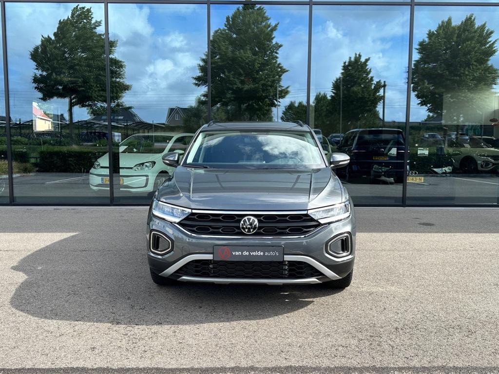 Volkswagen T-roc 1.5 tsi 150pk move | navi | carplay | stoelverwarming | ri