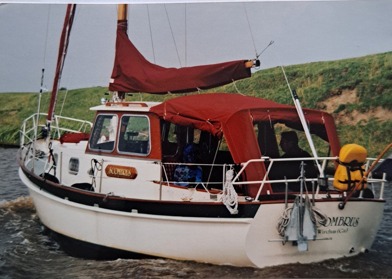Klassieke motorsailer, ontwerp De Vries Lentsch
