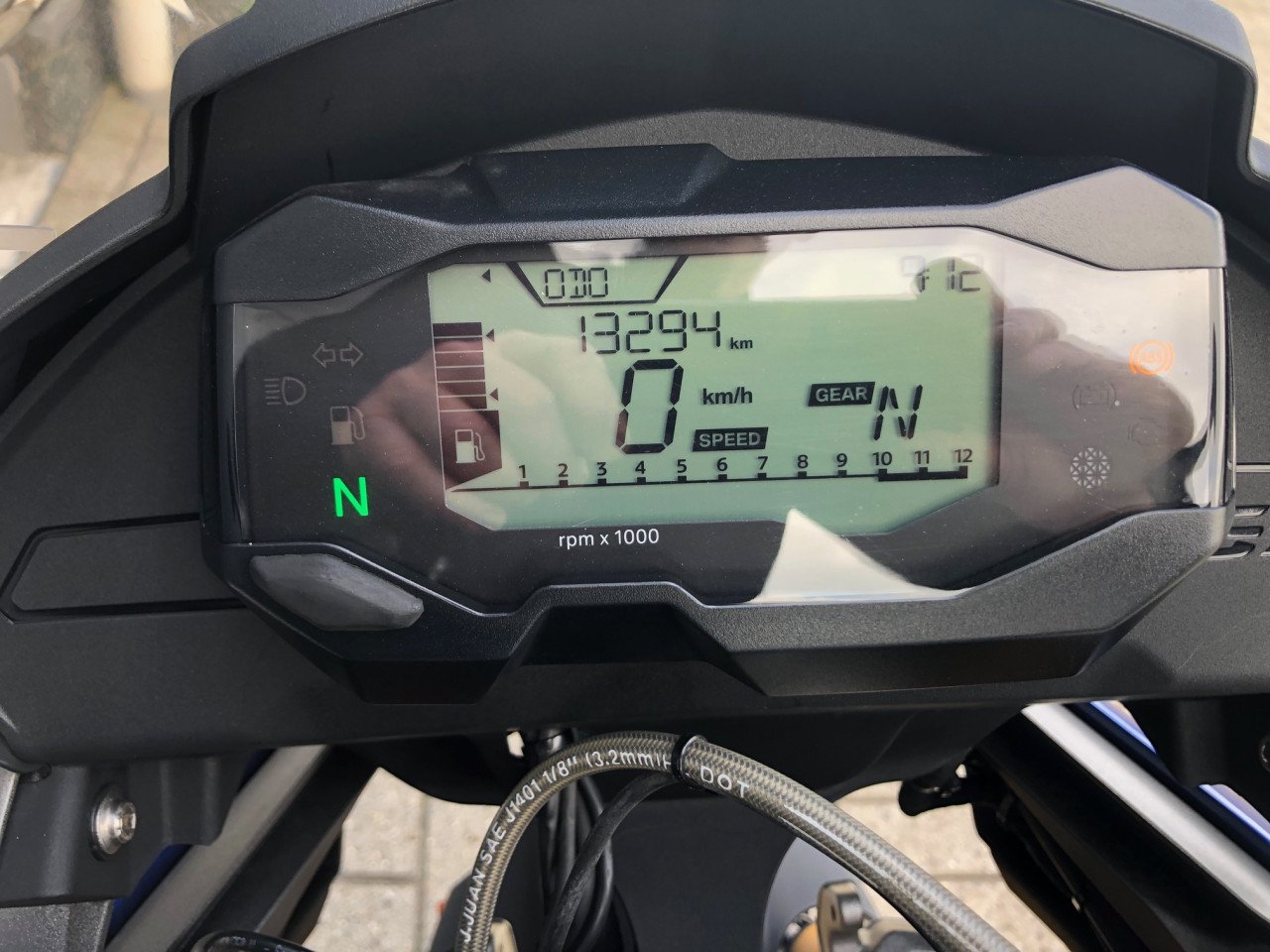BMW G310GS ABS, bj 2023 met 13dkm, valbeugels, tassen etc, rijklaar €5250,-