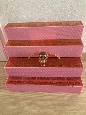LOL Surprise mini shops / display set (incl. bijbehorend popje)