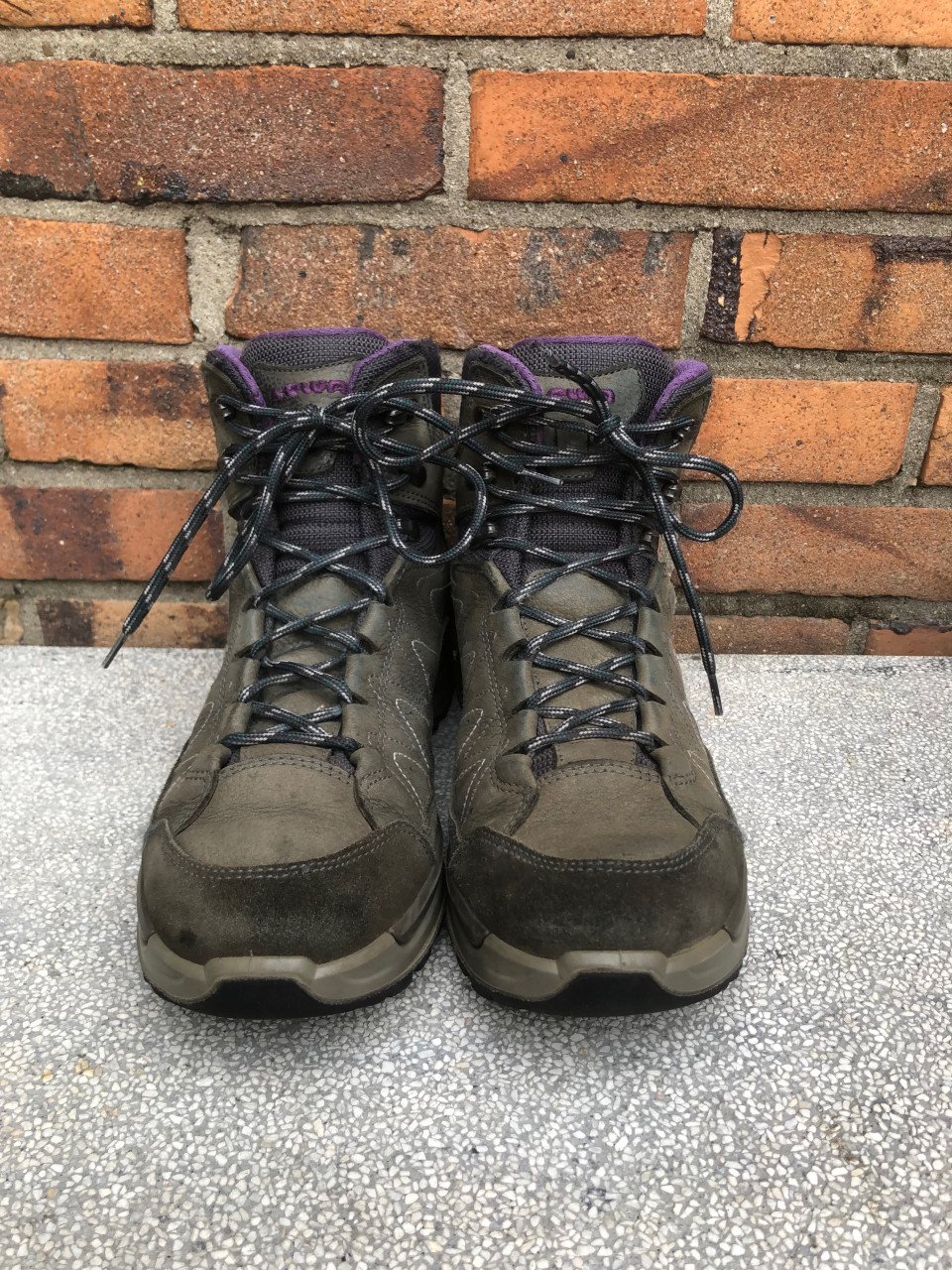 Lowa schoenen.