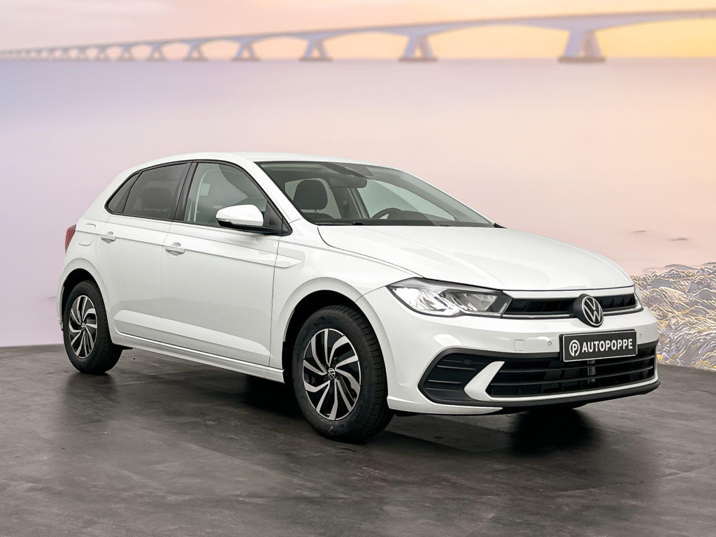 Volkswagen Polo life edition 1.0 tsi 70 kw / 95 pk hatchback 5 ver