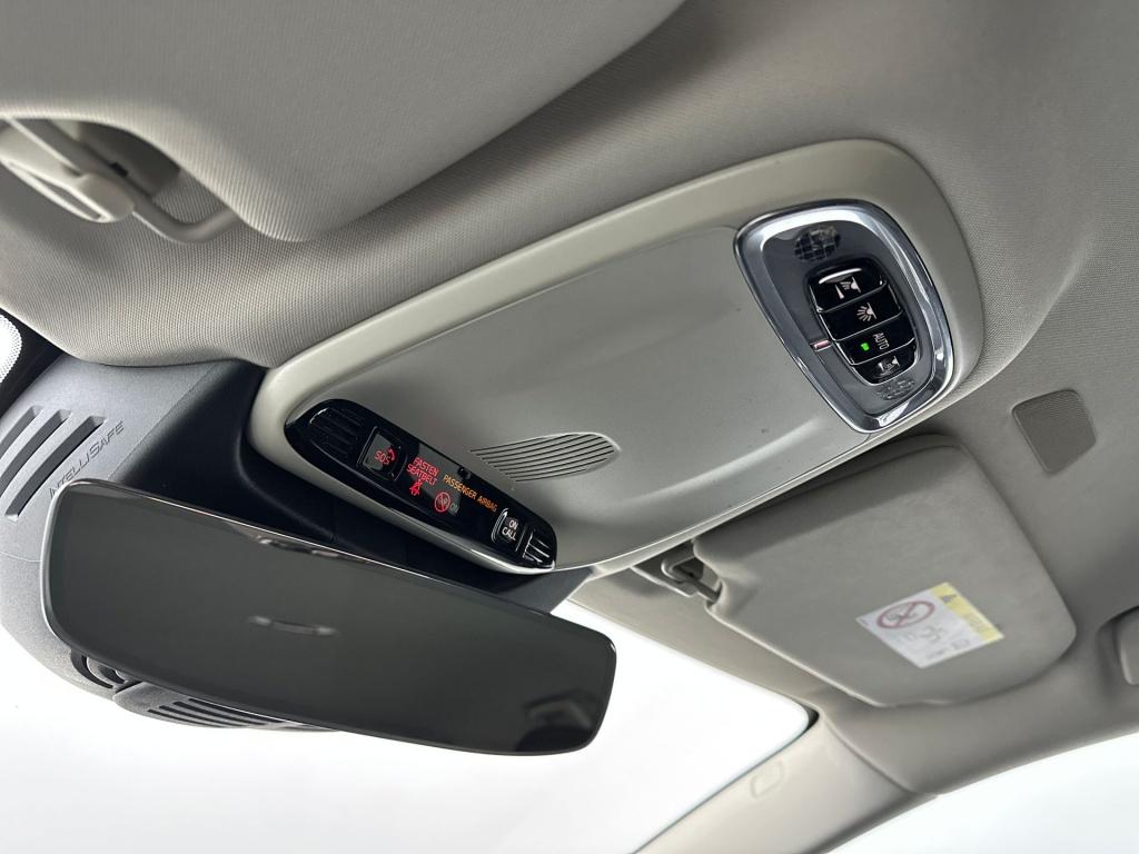Volvo V90 cross country t5 254pk awd pro| trekhaak| adap.cruise standkachel