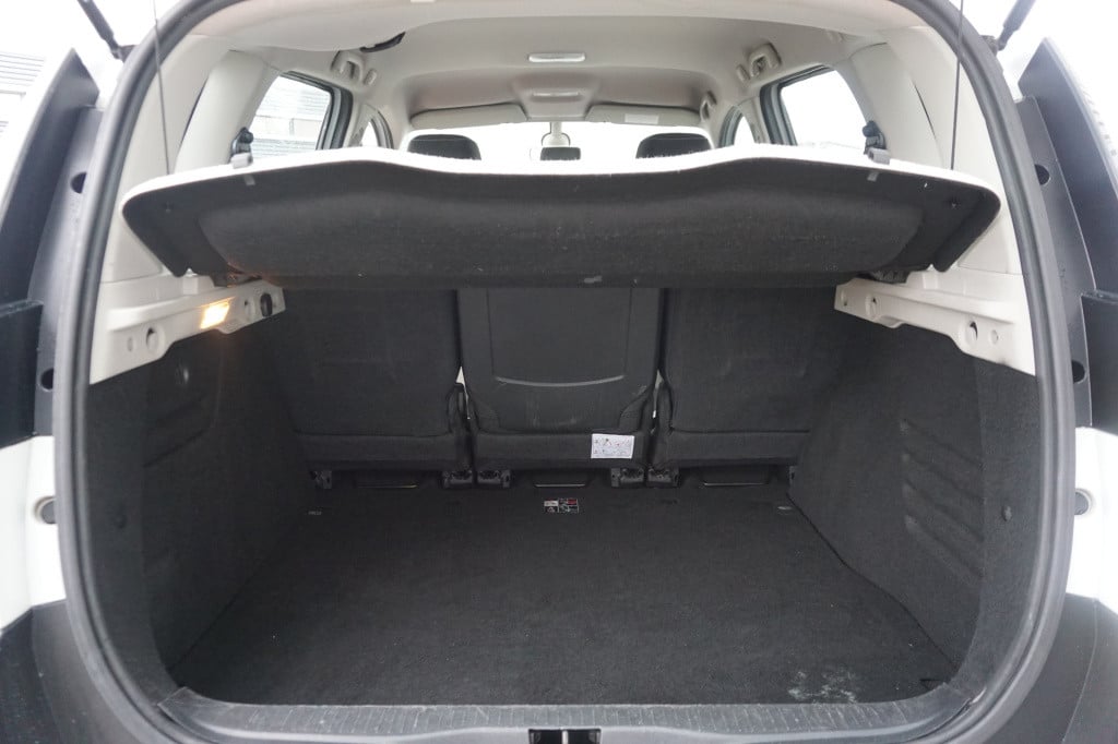 Renault Scenic xmod 1.2 tce bose climate / navi / cruise / stoelverw. / par