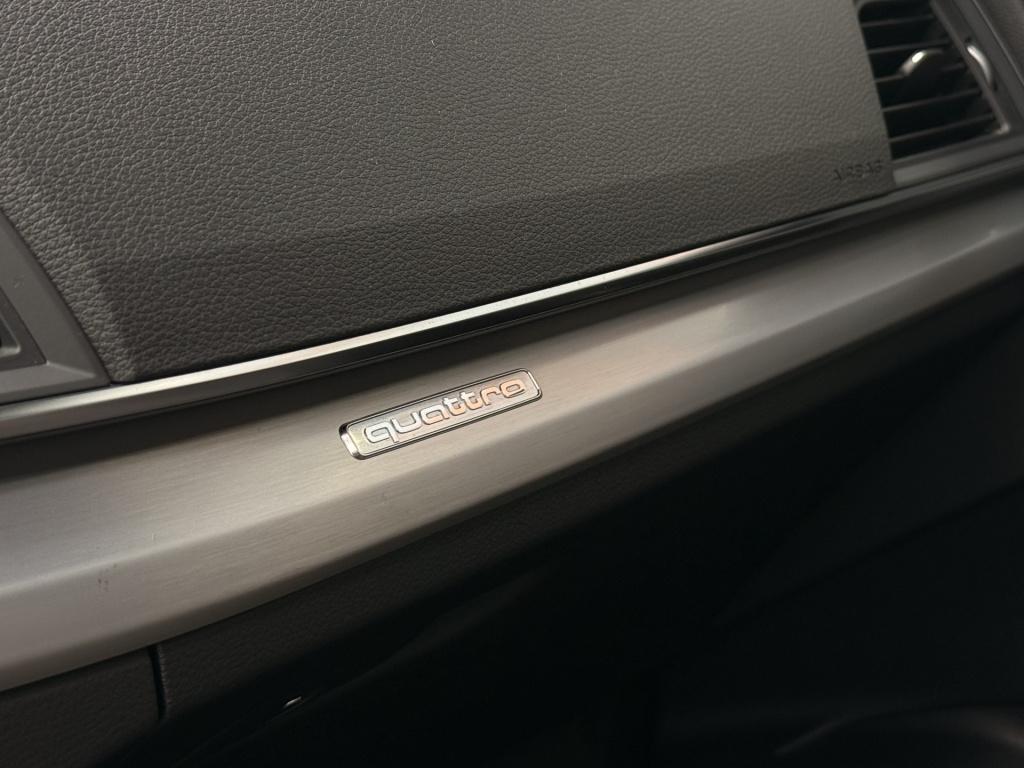 Audi Q5 2.0 tfsi quattro sport s line | pano | apple carplay | matrix | key