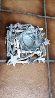 Waxinelicht- of kaarsenhouder met mooie decoratie van takjes