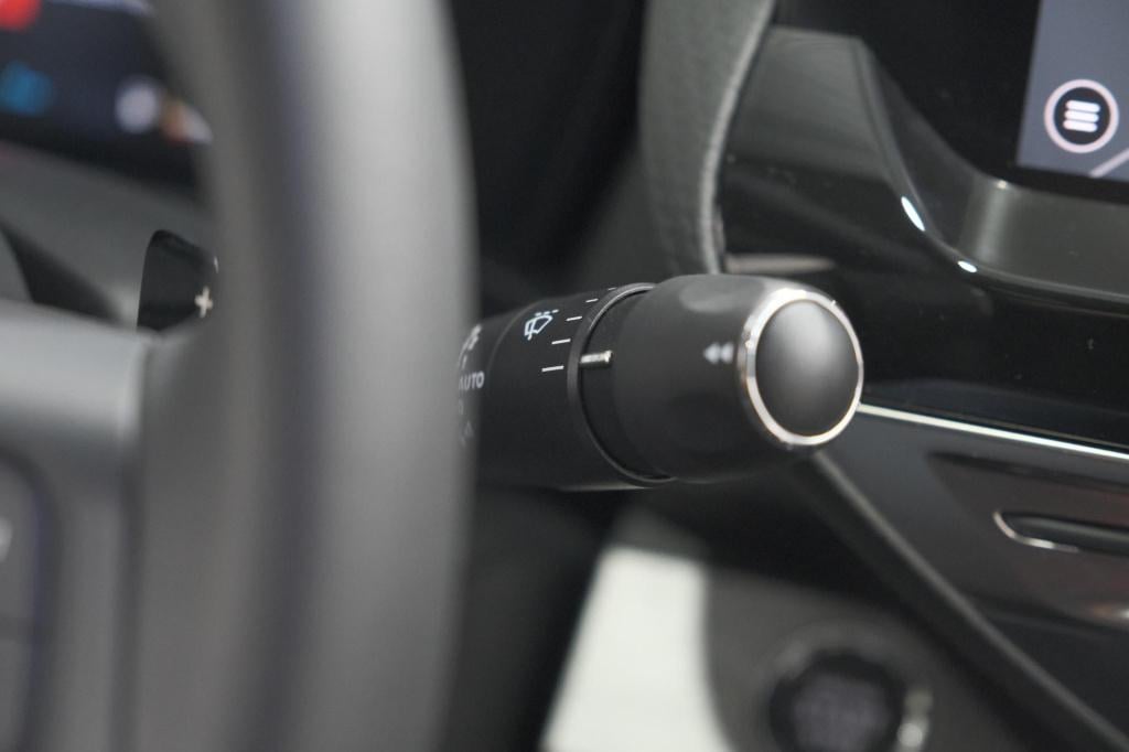 Citroen C5 X 1.6 plug-in hybrid 225 business | parkeersensoren | navigatie 