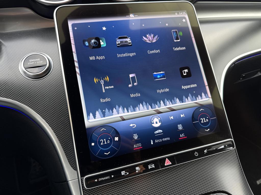 Mercedes-Benz C-Klasse estate 300 e amg line | pano | 1 jaar fab. garantie 