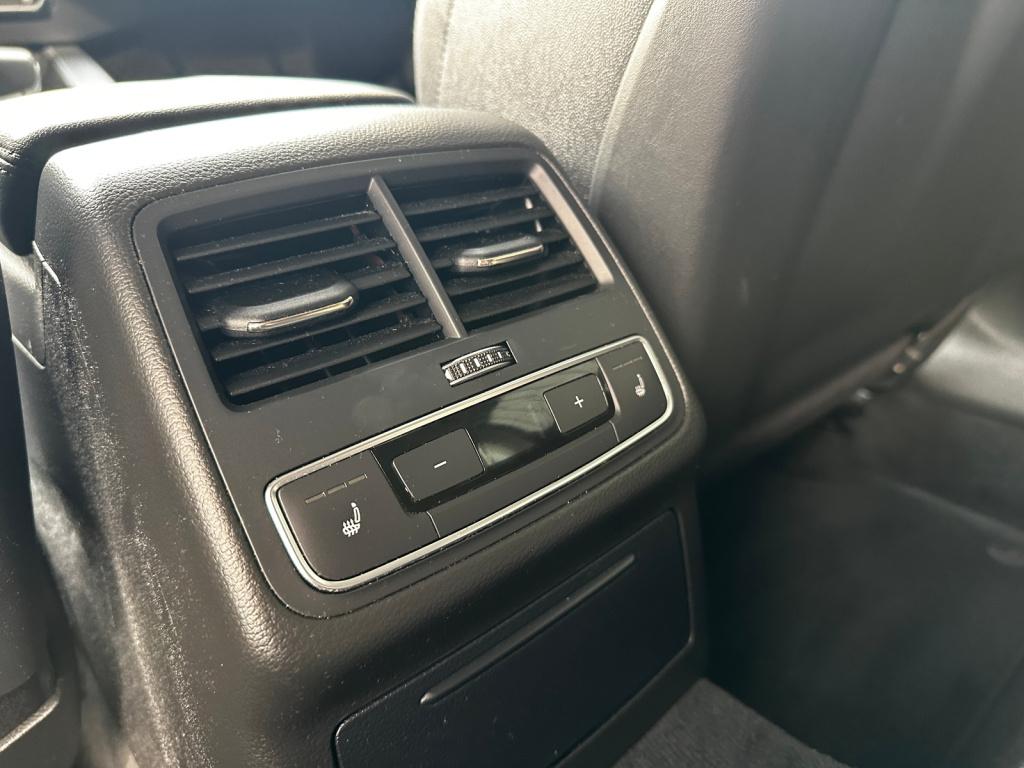 Audi A4 avant 2.0 tfsi ultra design pro line plus aut | navi | 18 inch | bl