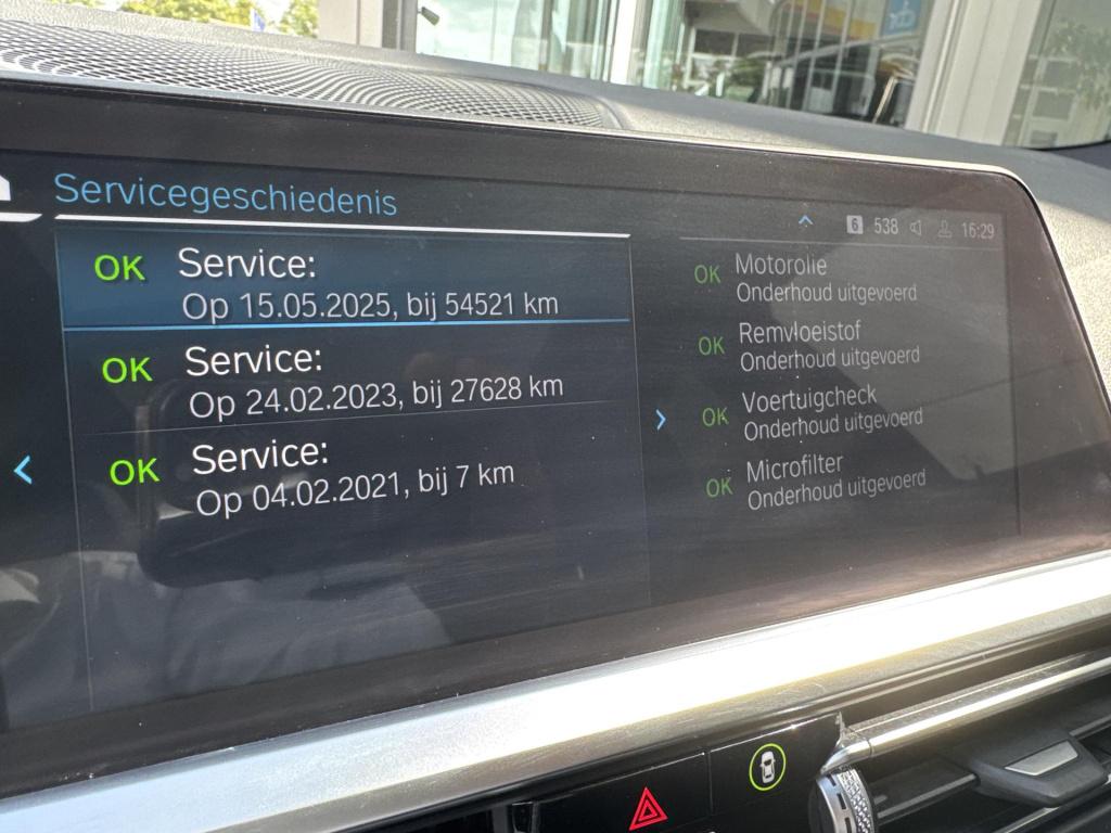BMW 3-serie touring 330e sportline | panodak | plug-in hybrid