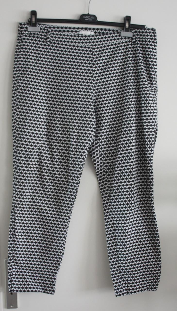 Zwart witte broek maat 44
