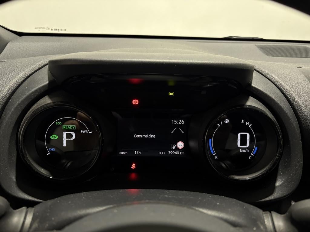 Toyota Yaris 1.5 hyb. executive