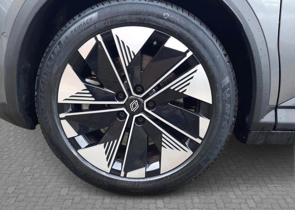 Renault Scenic e-tech ev87 long range techno