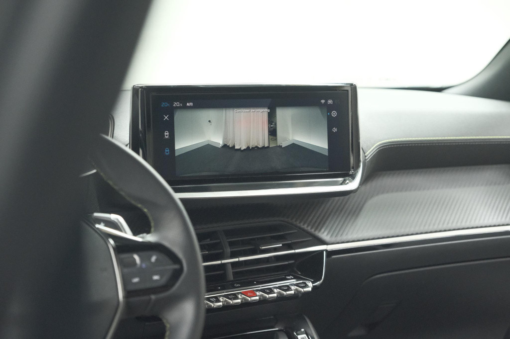 Peugeot 2008 puretech 130 eat8 gt | camera | apple carplay | parkeersensore
