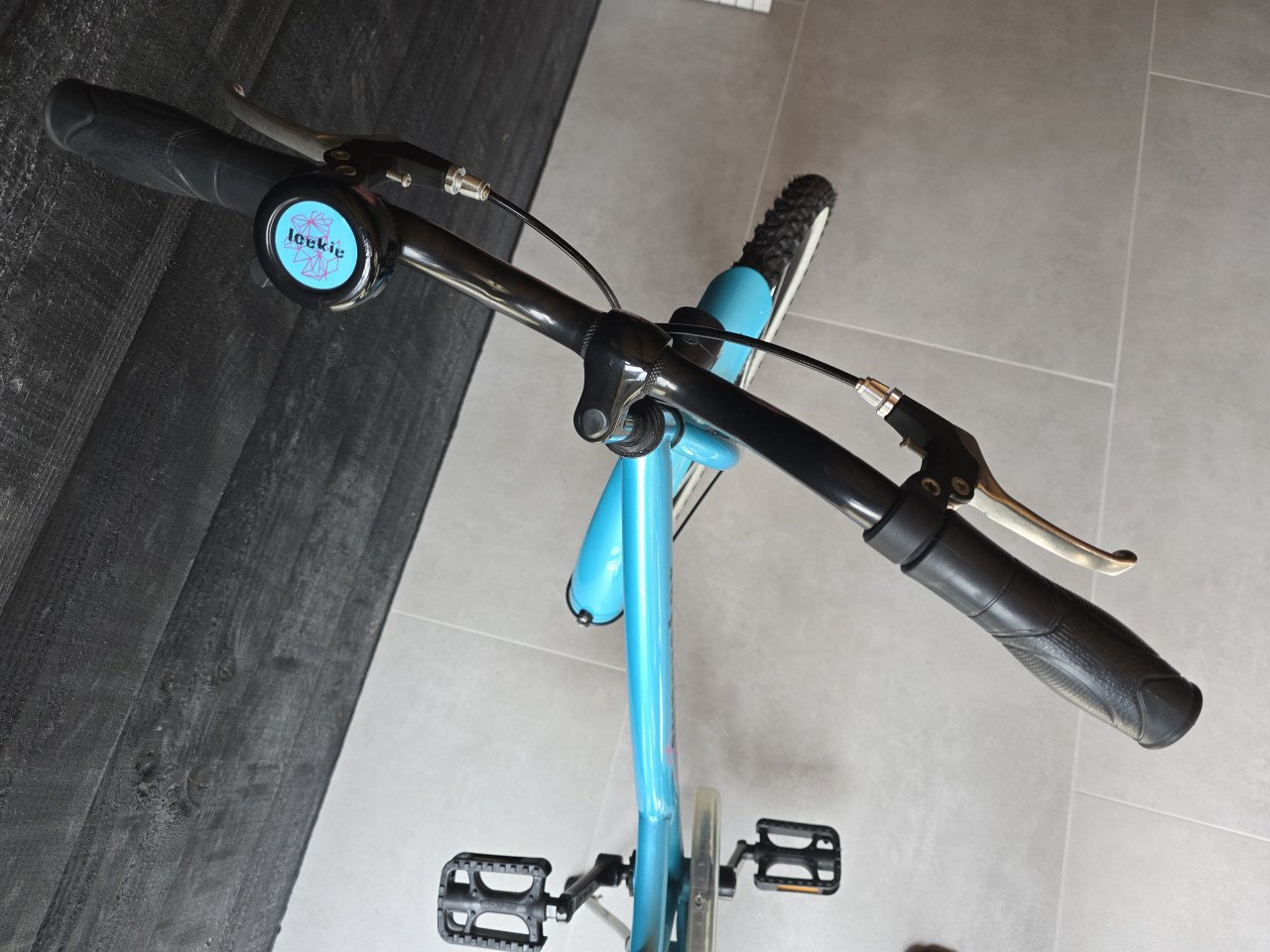 Loekie Superstar 22 inch