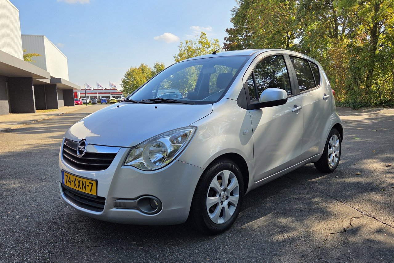 Opel Agila 1.2 Edition Automaat