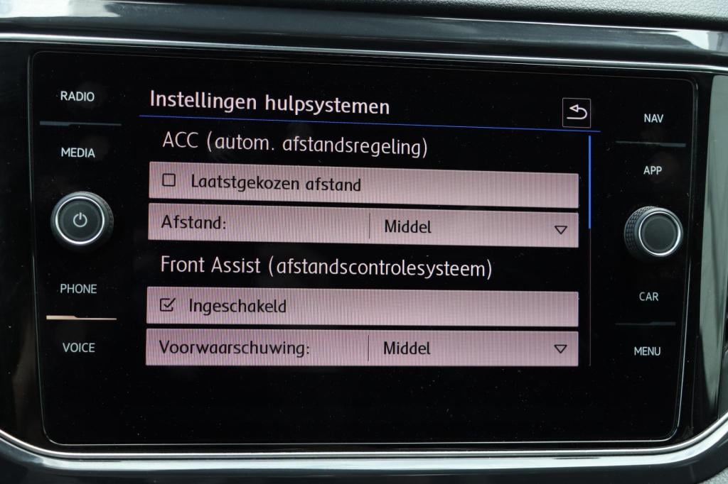 Volkswagen T-roc 2.0 tsi 4motion sport 190pk dsg7