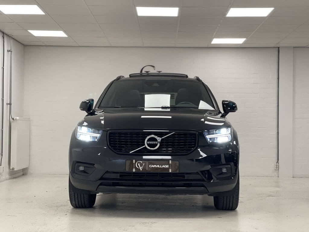 Volvo XC40 1.5 t4 rech r-design | trekhaak | panoramadak | leer |