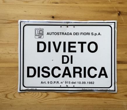 Te koop Italiaans verbodsbord