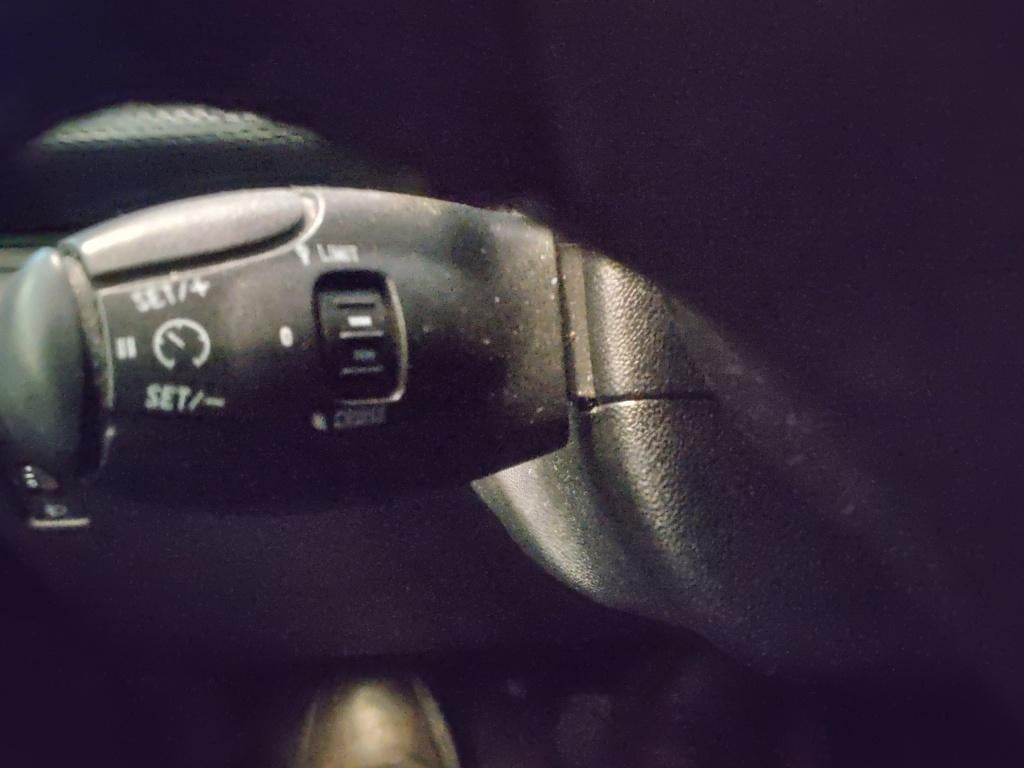 Peugeot 2008 1.2 puretech active