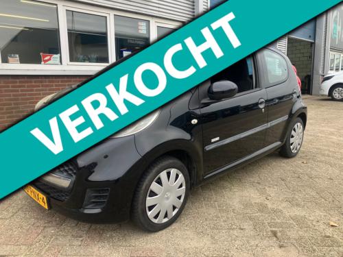 Peugeot 107 1.0-12v millesim 200 airco