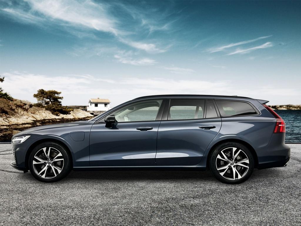 Volvo V60 t6 398pk recharge r-design| camera| trekhaak| stoel+stuur.verw|