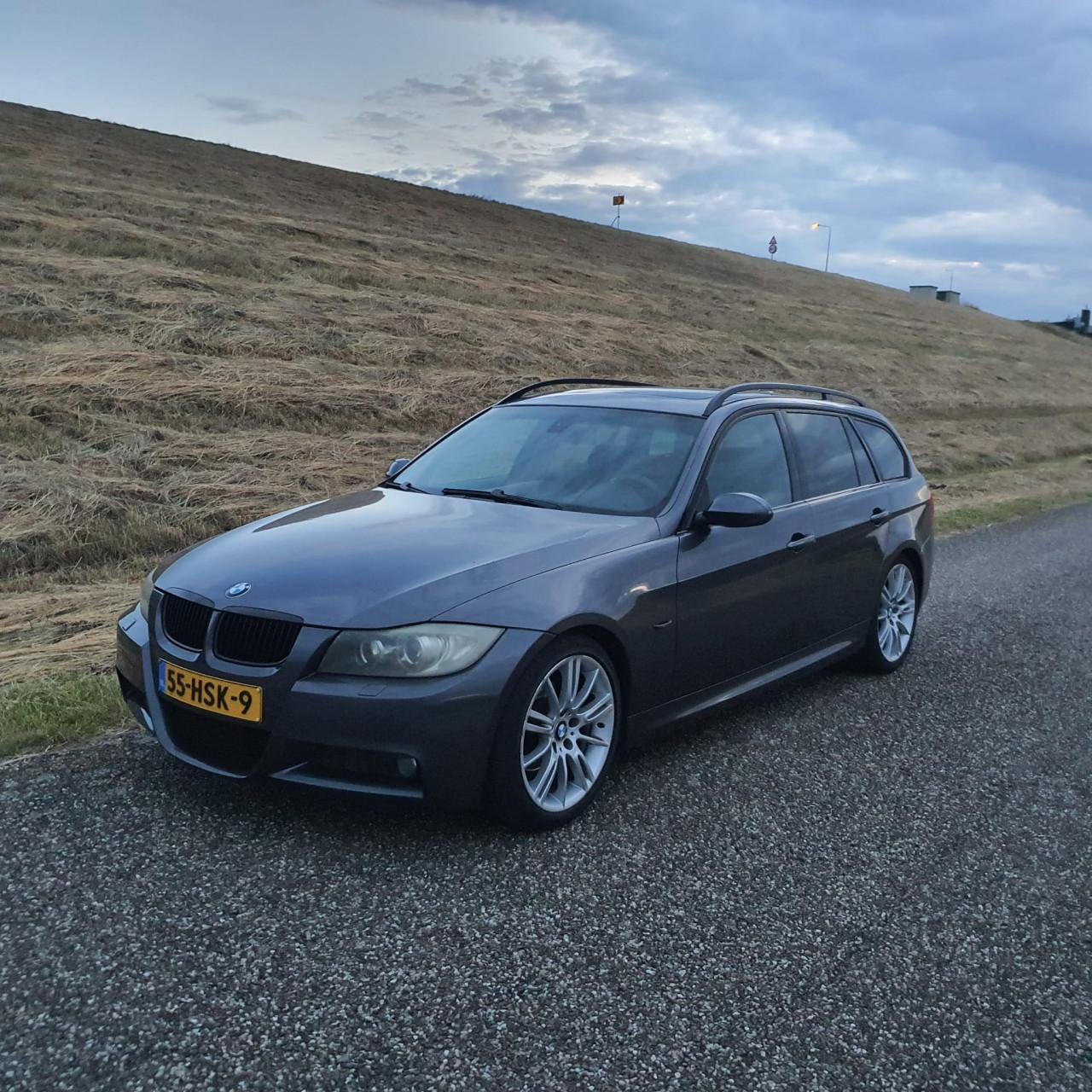 BMW 3-serie Touring 320d Executive Automaat Verkocht