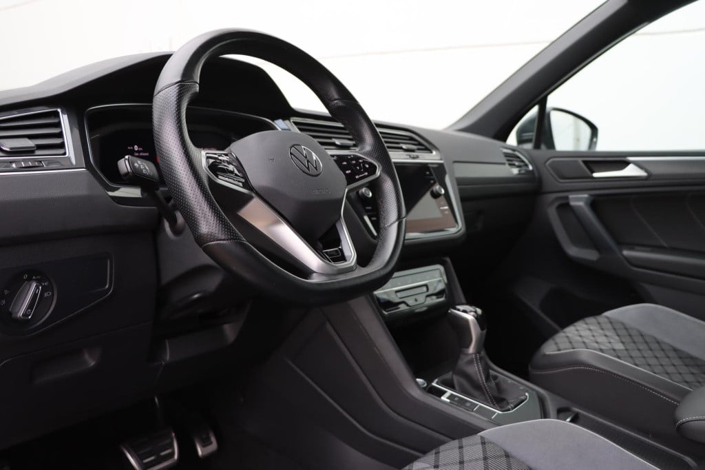 Volkswagen Tiguan 1.4 tsi ehybrid r-line business + 245pk dsg6 volkswagen t