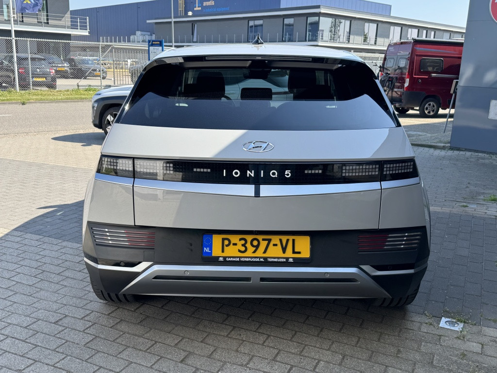 Hyundai Ioniq 5 connect 73kwh | zeer nette auto! | 1e eigenaar | navigatie 