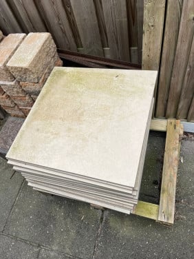 TerrasTegels te koop licht geel Ibiza stijl