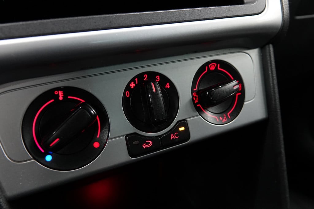 Volkswagen Polo 1.2-12v comfortline | cruise | pdc | airco |