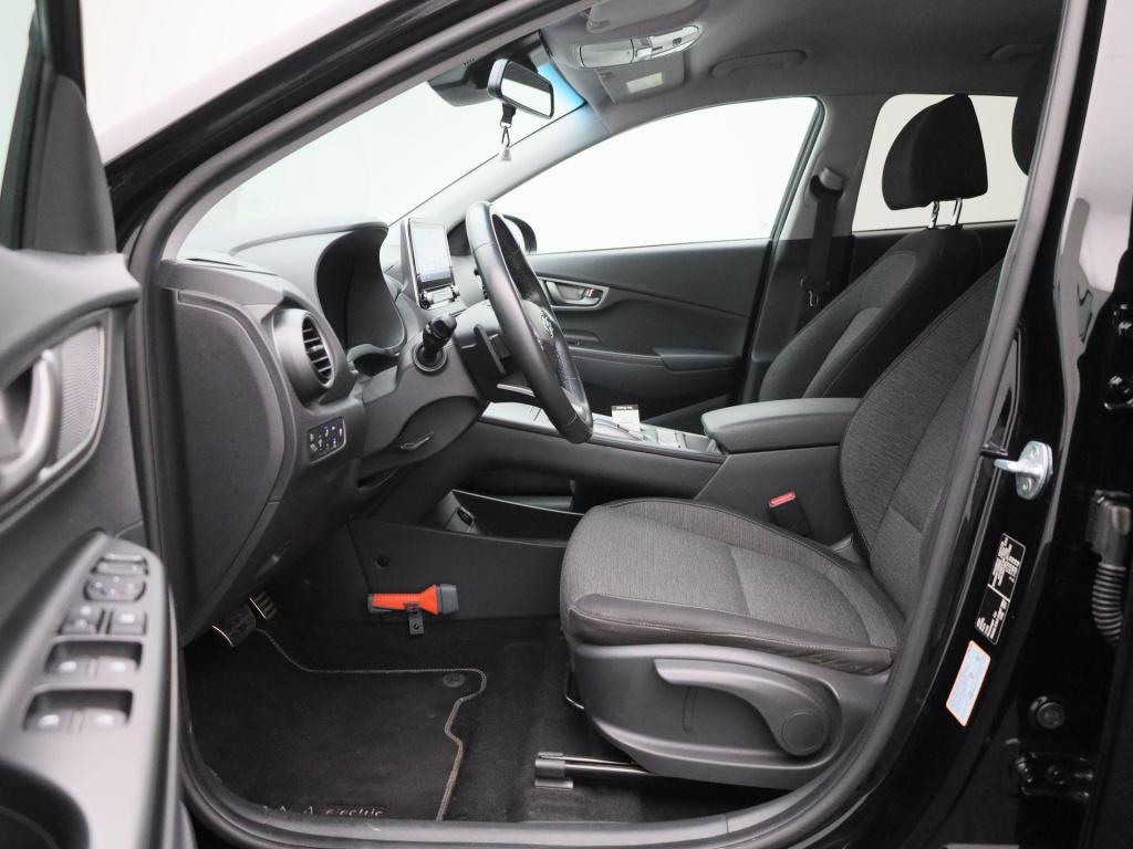 Hyundai Kona ev fashion 64 kwh | automaat | navigatie | heads-up display | 