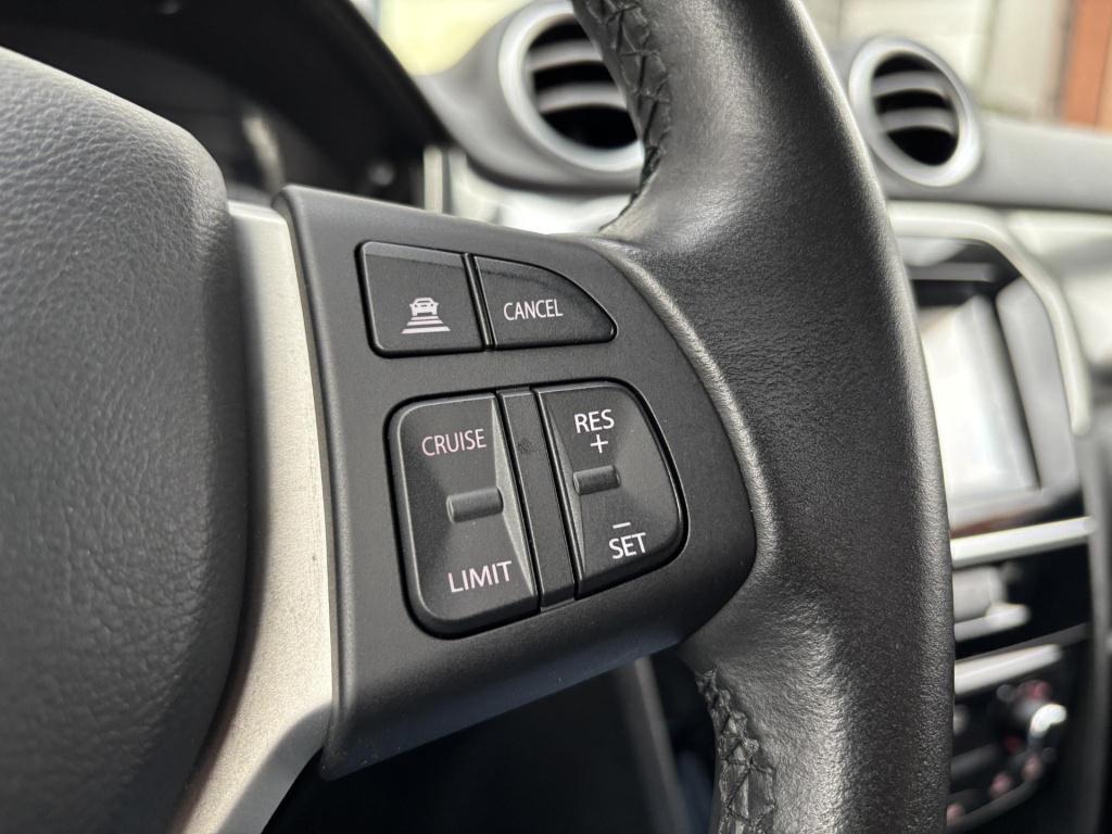 Suzuki Vitara 1.4 boosterjet style smart hybrid automaat | navigatie | came