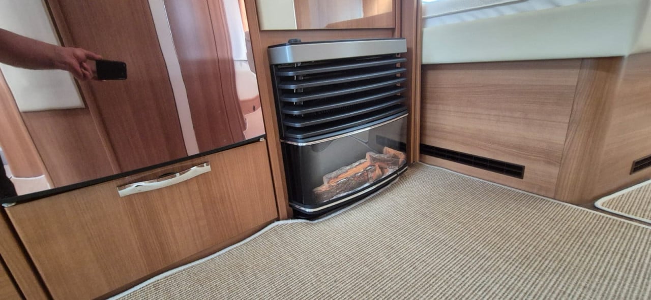 Tabbert Puccini 650, bj 2017, zeer netjes. € 18.950,-