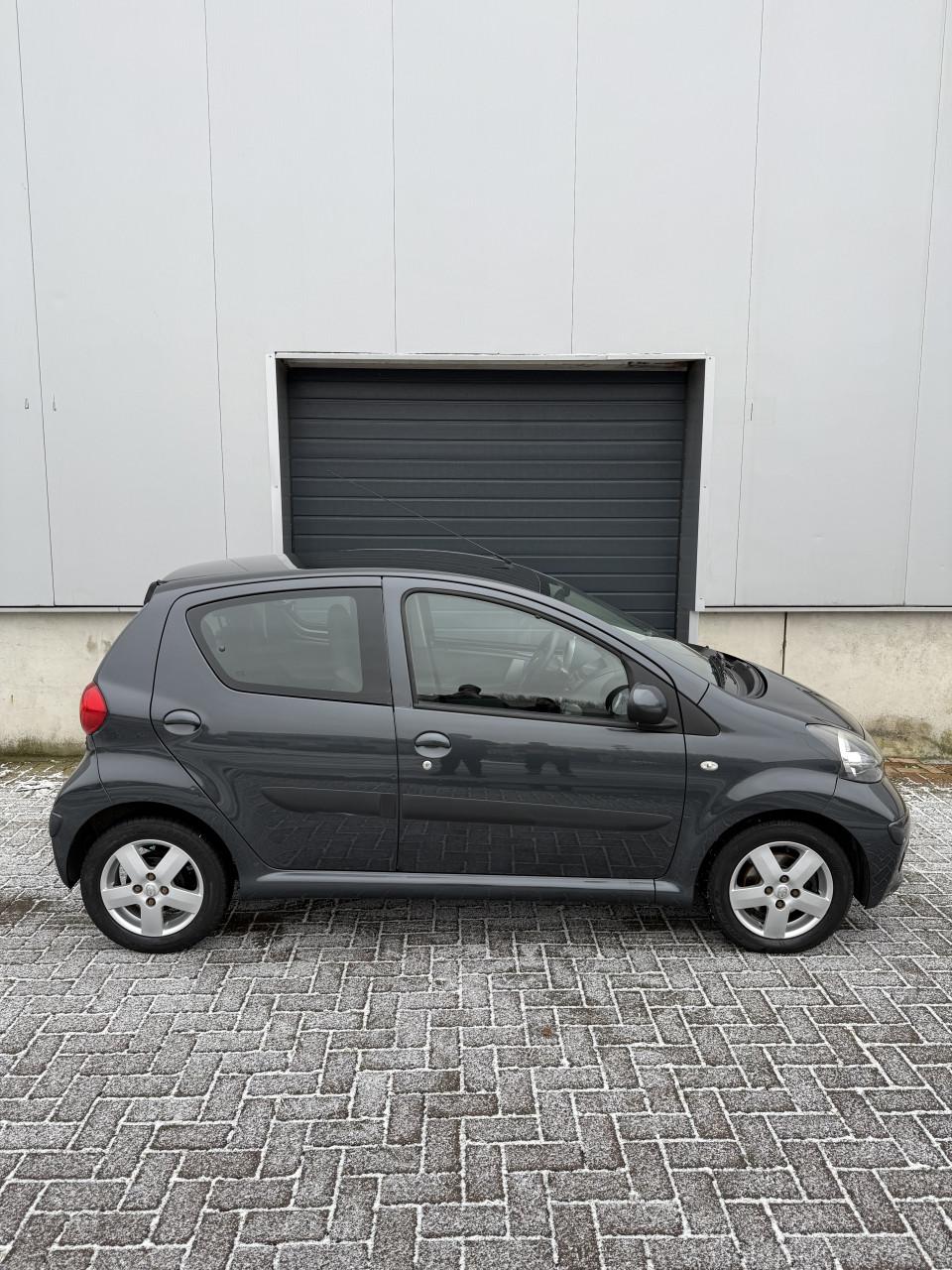 Toyota Aygo 1.0 Automaat Sport 2007 145DKM NAP