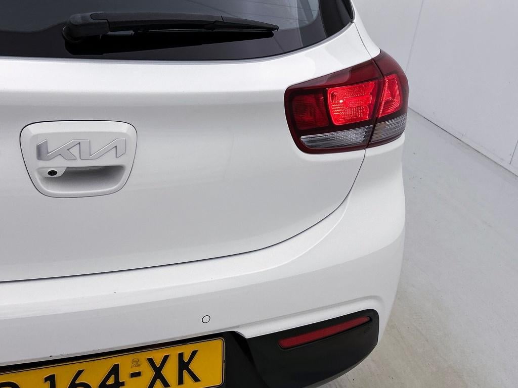 Kia Rio 1.0t-gdi-mhevdynamicline| navi | climate control | camera