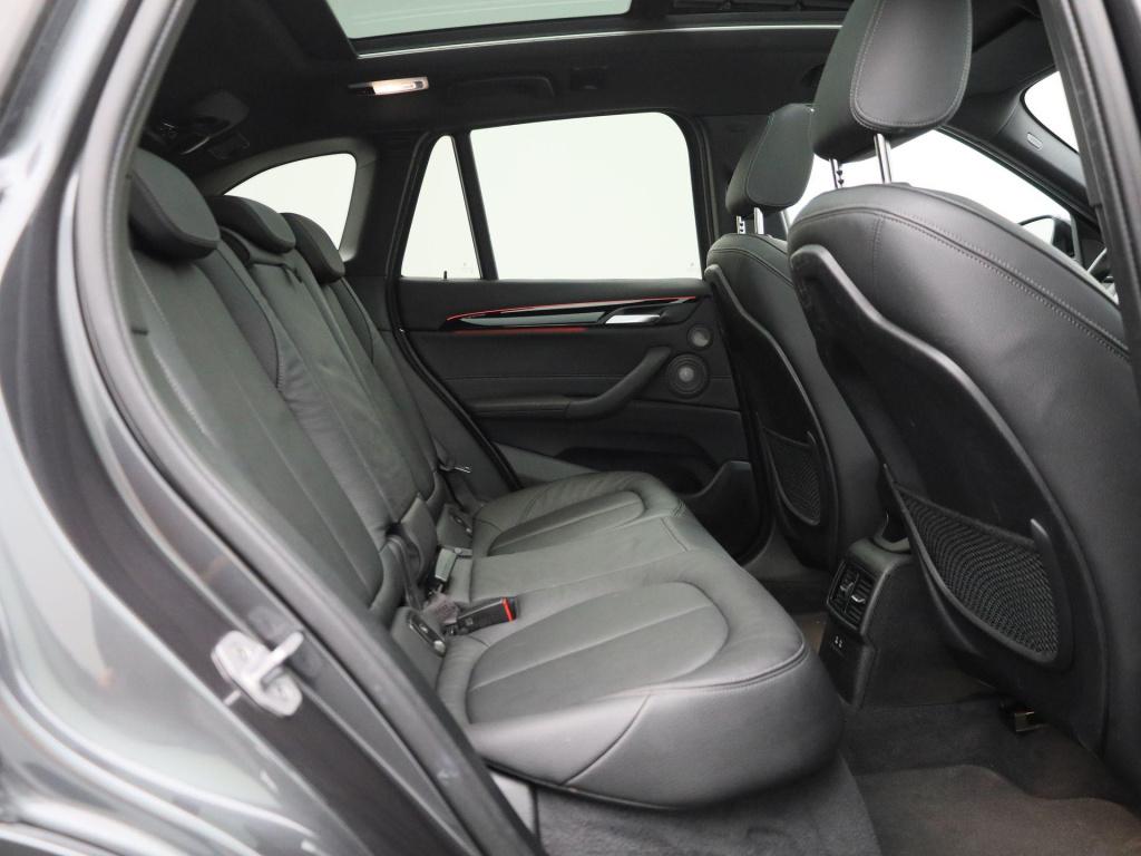 BMW X1 xdrive25e executive | m-sport | panoramadak | harman kardon | sfeerv