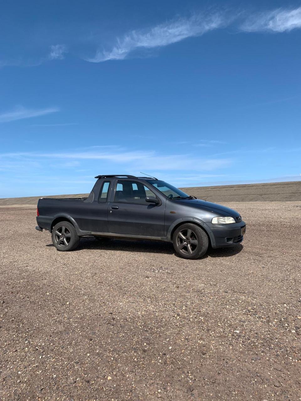 Fiat Strada 1.9 JTD – Marge – Grijs Kenteken