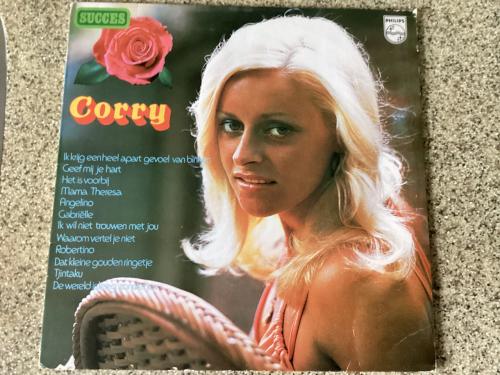 LP van Corry.