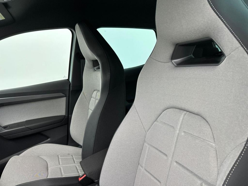 Seat Arona fr business connect 1.0 ecotsi 70 kw / 95 pk suv 5