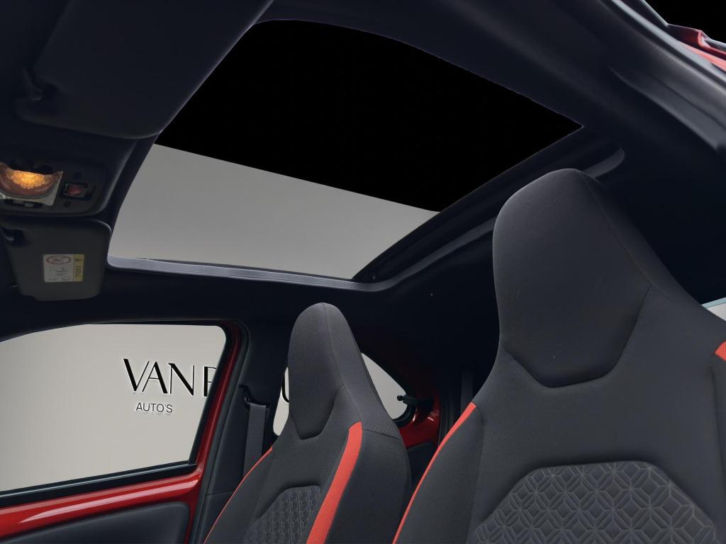Toyota Aygo x 1.0 vvt-i mt pulse cabrio dak | airco (automatisch) | camera 