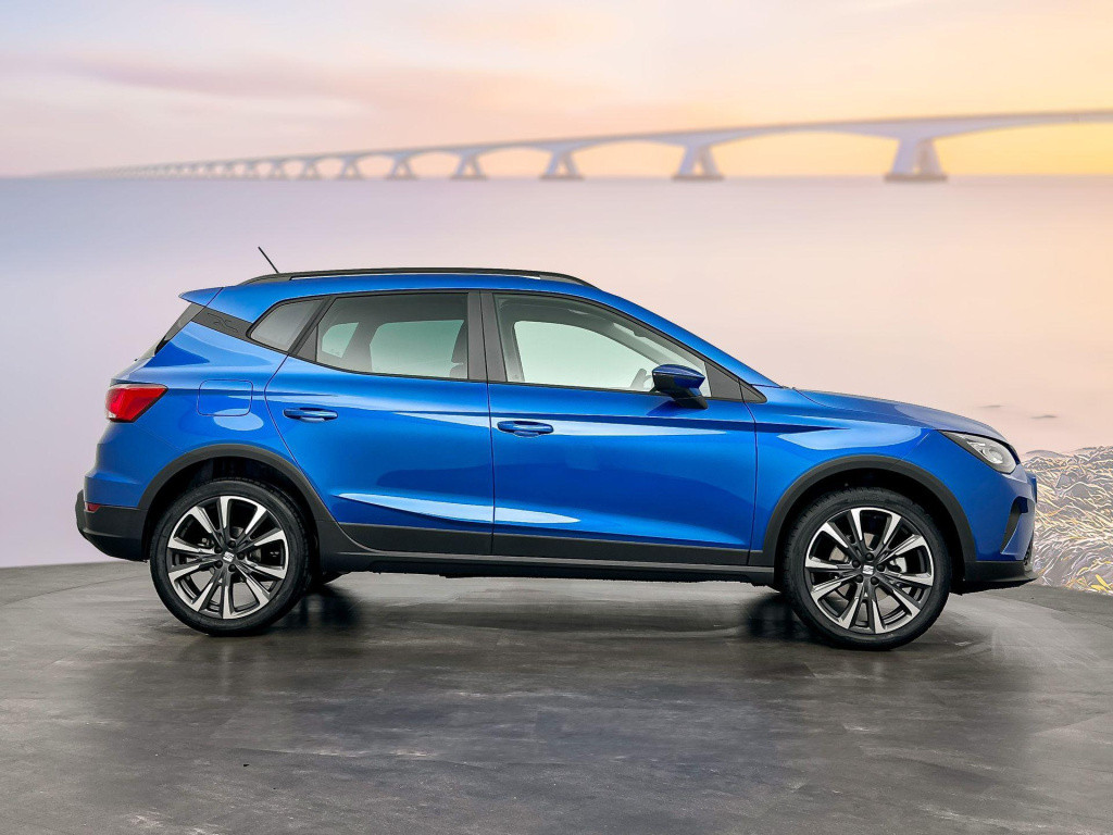 Seat Arona style business connect 1.0 85 kw / 115 pk ecotsi s