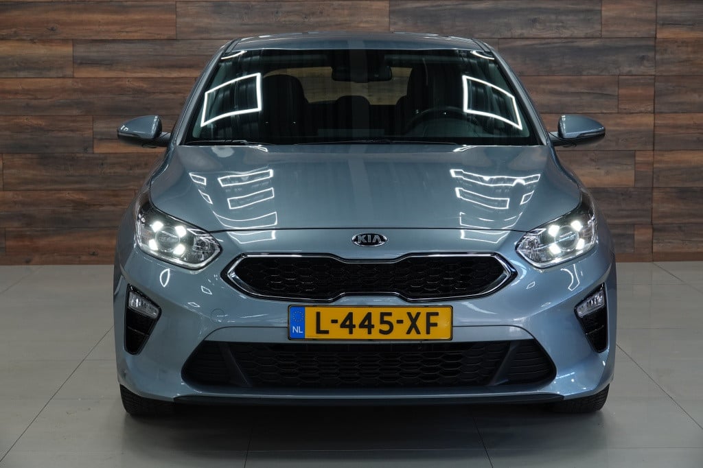 Kia Cee'd 1.0 t-gdi | cruise | carplay | camera |