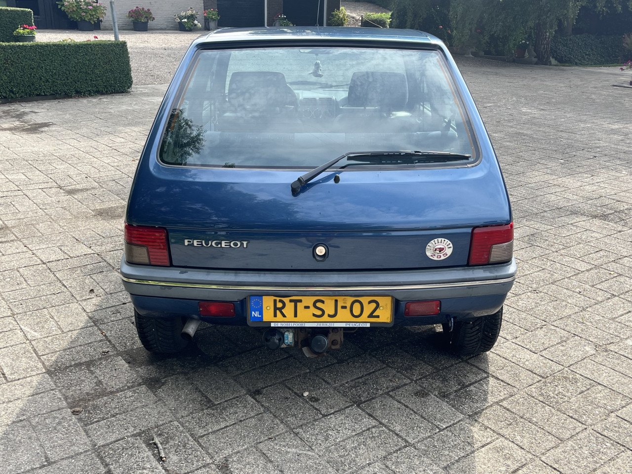 Peugeot 205 generation
