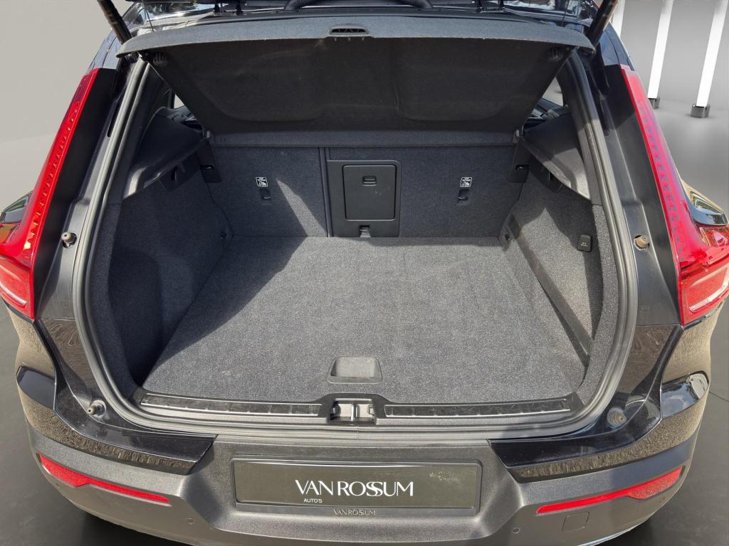Volvo XC40 2.0 d3 r-design | camera | led | 19 "| leder |  panoramadak | tr