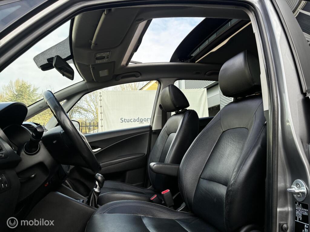 Hyundai ix20 1.6i i-Motion Panorama Dak kmst164.010 Nap BJ2012