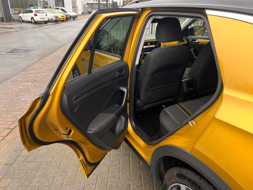 Volkswagen T-roc 1.5 tsi dsg sport business r-line