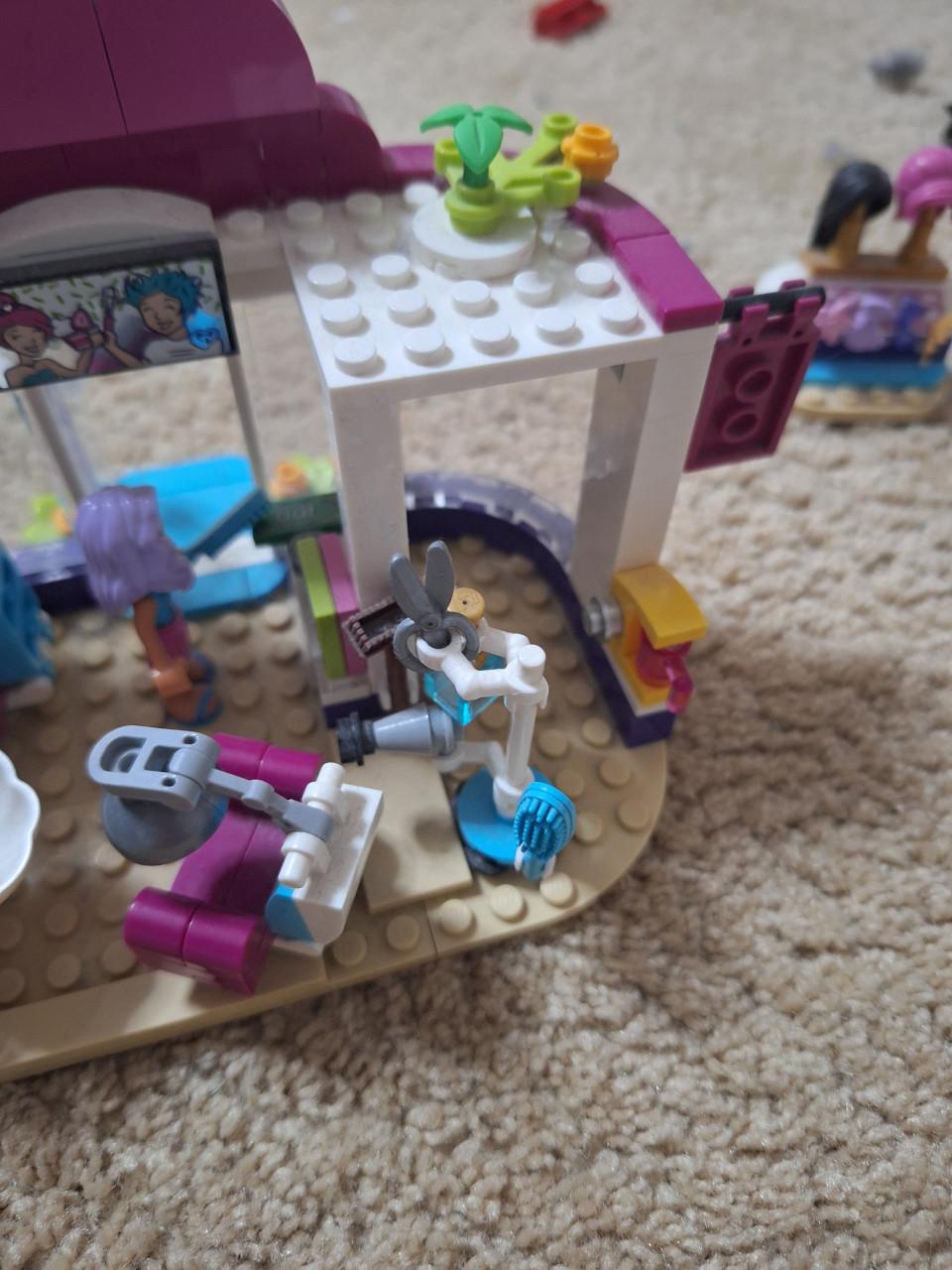 Lego Friends 41391, Heartlake City Kapsalon, Leeftijd 6+
